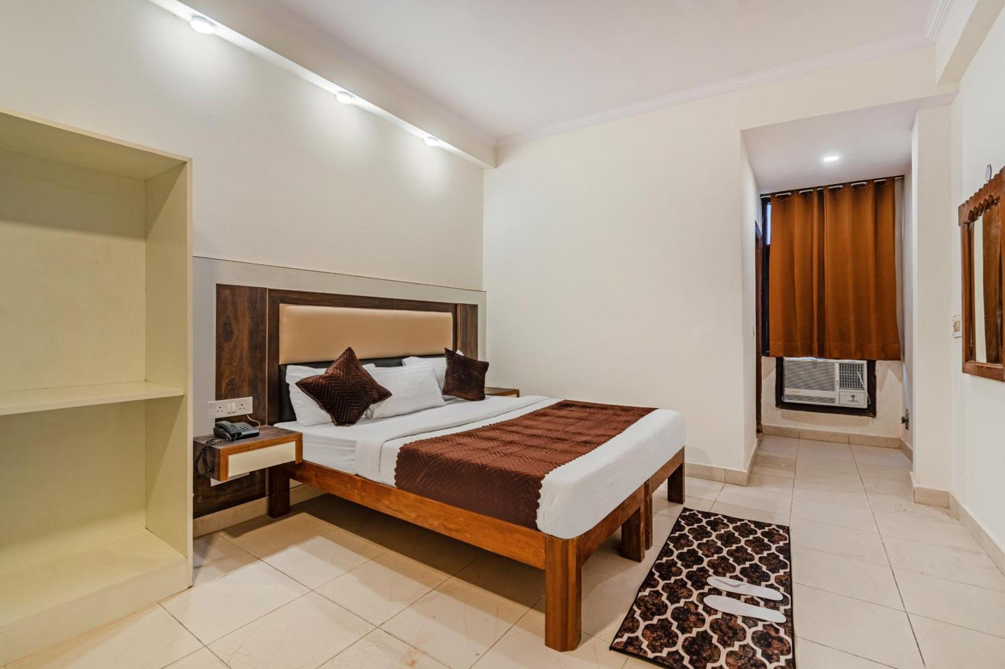 Hotel South Indian Delhi  Exteriör bild